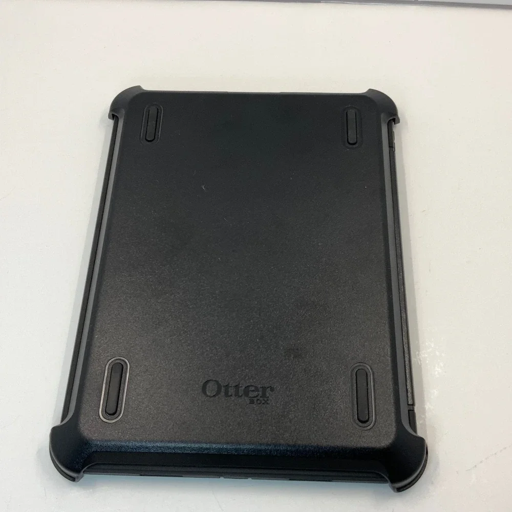OtterBox Defender Pro iPad Case Black Rugged Protective‎ Cover with Kickstand